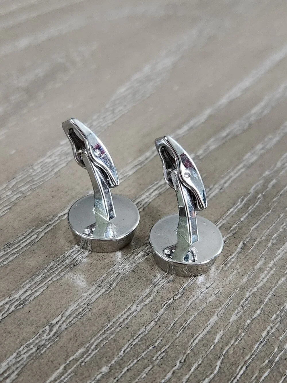 Men’s Silver Tone Geometric Basket Weave Round Cufflinks Formal Classic Elegance